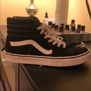GREAT CONDITION Women’s vans - 10